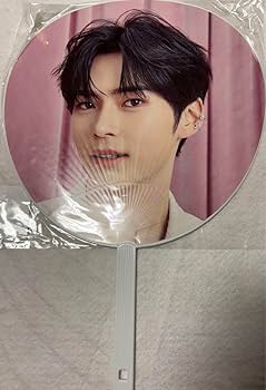 Amazon.co.jp: ZB1 ゼベワン うちわ ハンビン ファンコン FANCON